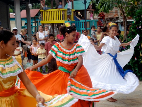 Folkloric Dancers